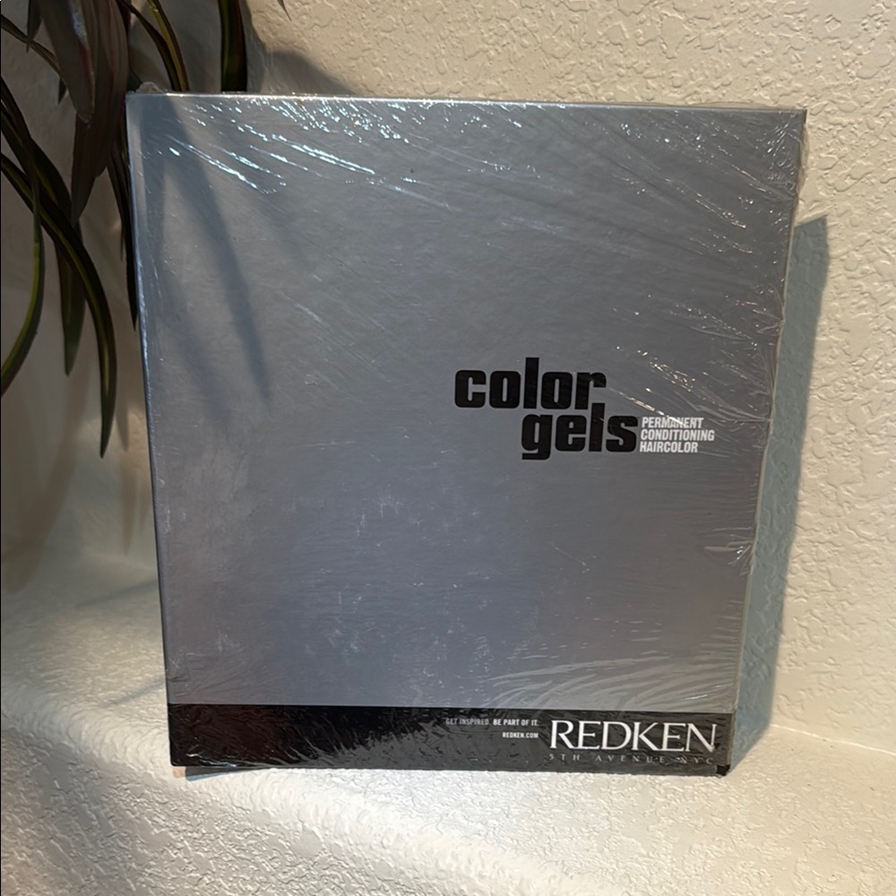 Redken Color Gels Recipe Swatch Book
